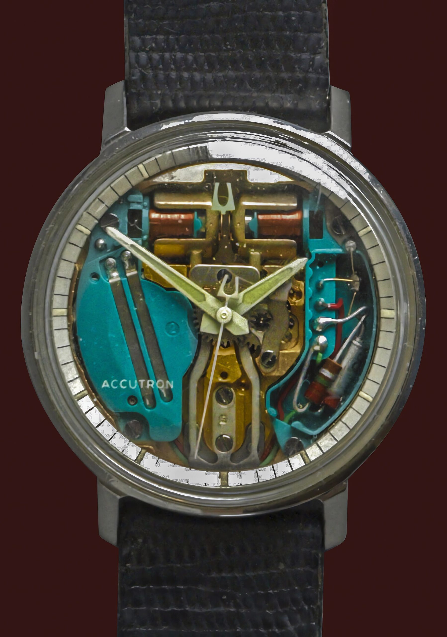 Bulova Accutron Spaceview showing the tuning fork movement