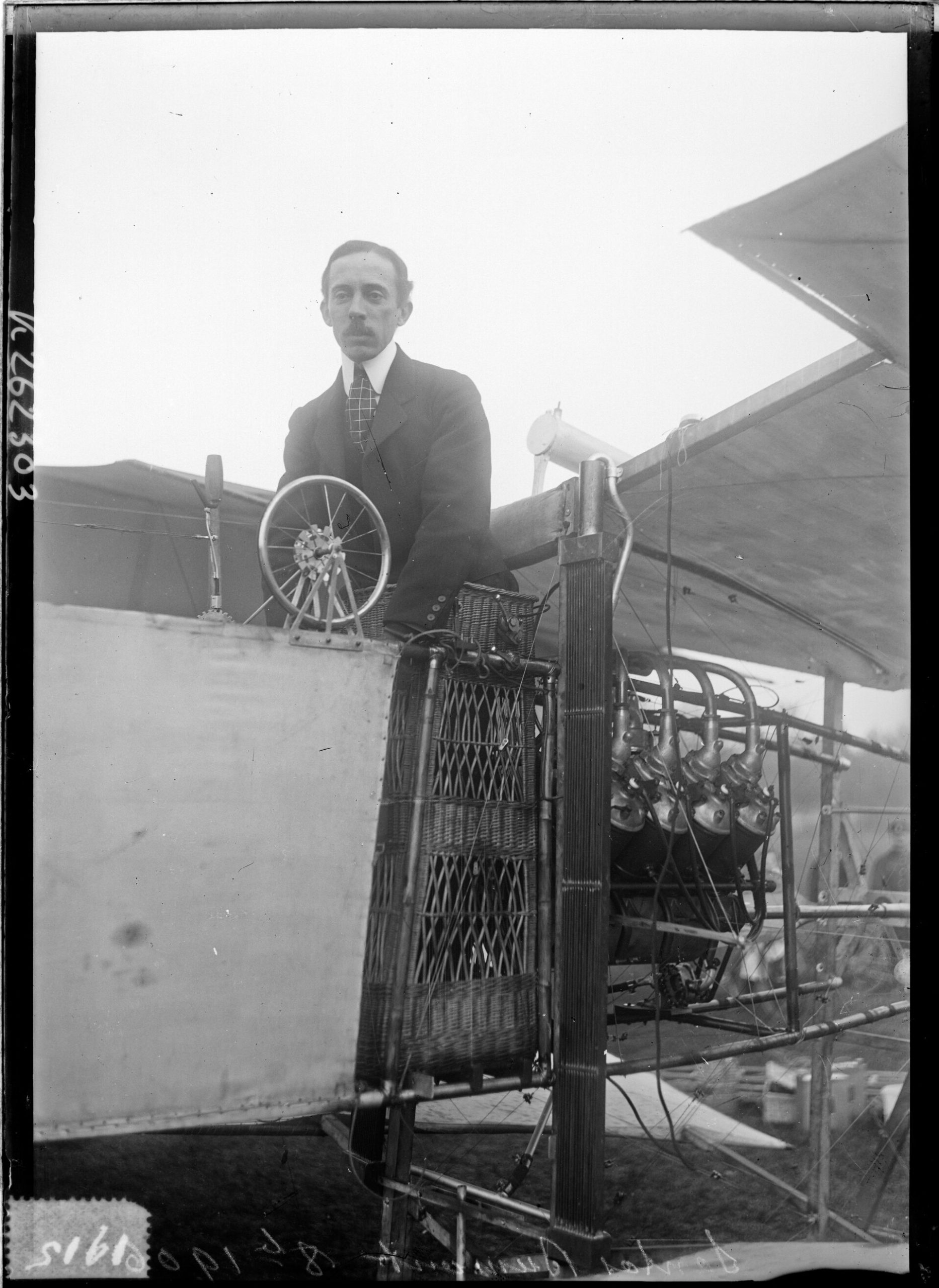 Alberto Santos-Dumont aboard the 14-bis, November 1906