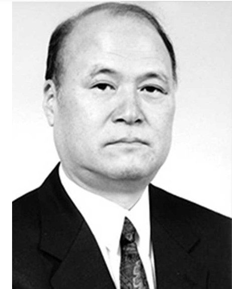 Portrait of Yoshikazu Akahane